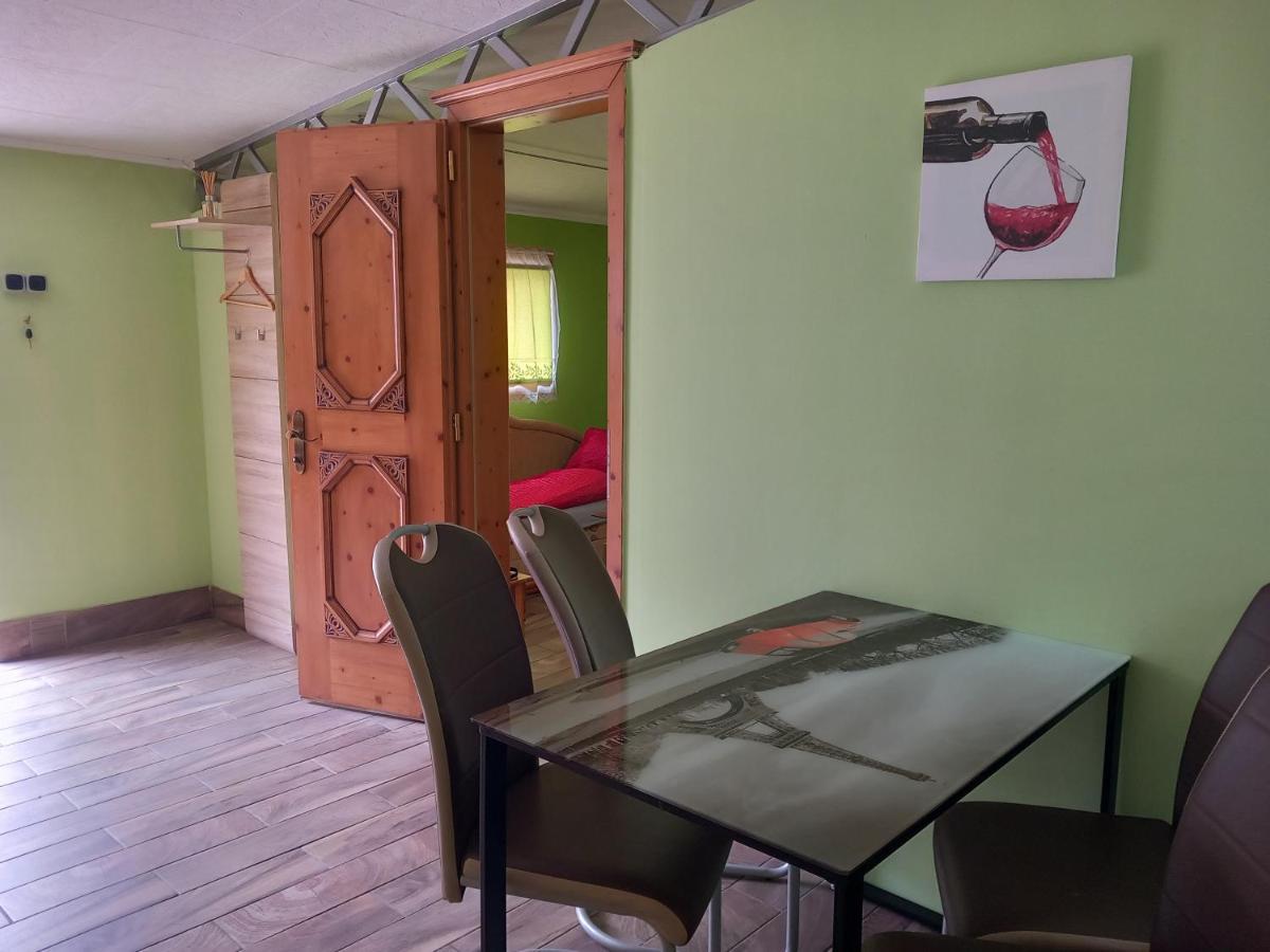 Laura Apartman Apartment Nagykanizsa Exterior photo